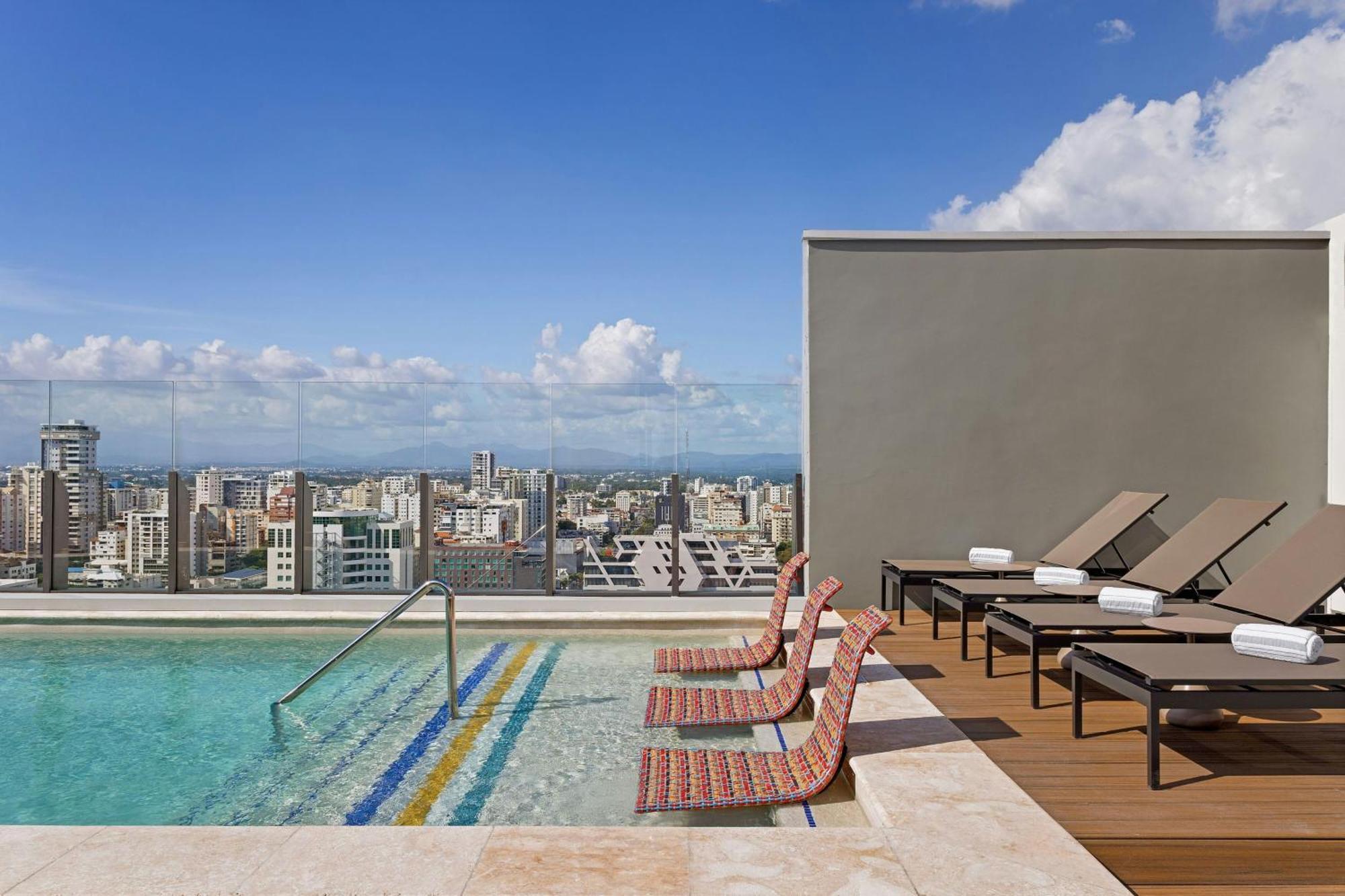 Aloft Santo Domingo Piantini Hotel Kültér fotó